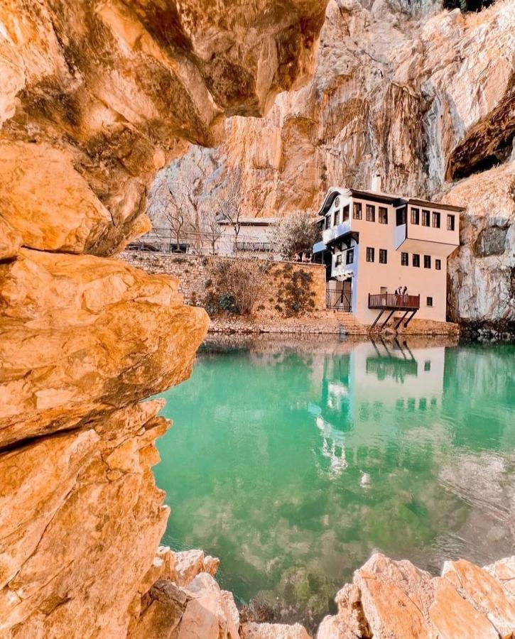 Villa Aya - With Sauna And Outdoor Swimming Pool Mostar Buitenkant foto