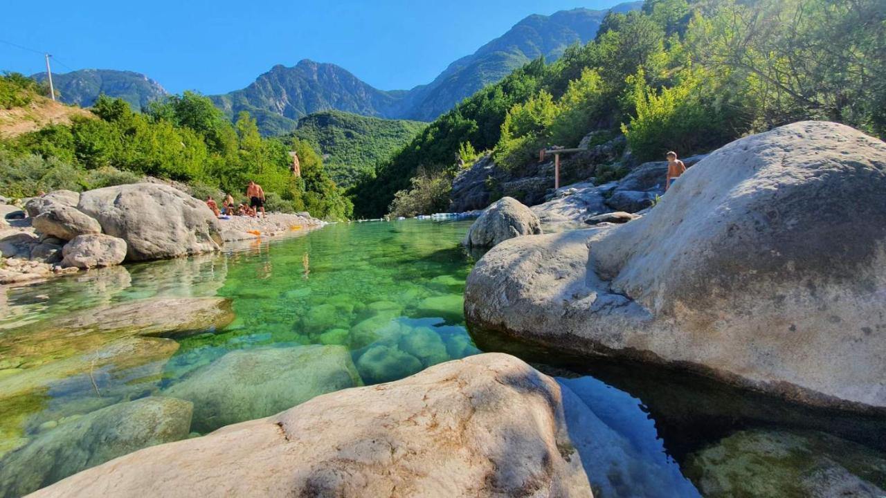 Villa Aya - With Sauna And Outdoor Swimming Pool Mostar Buitenkant foto