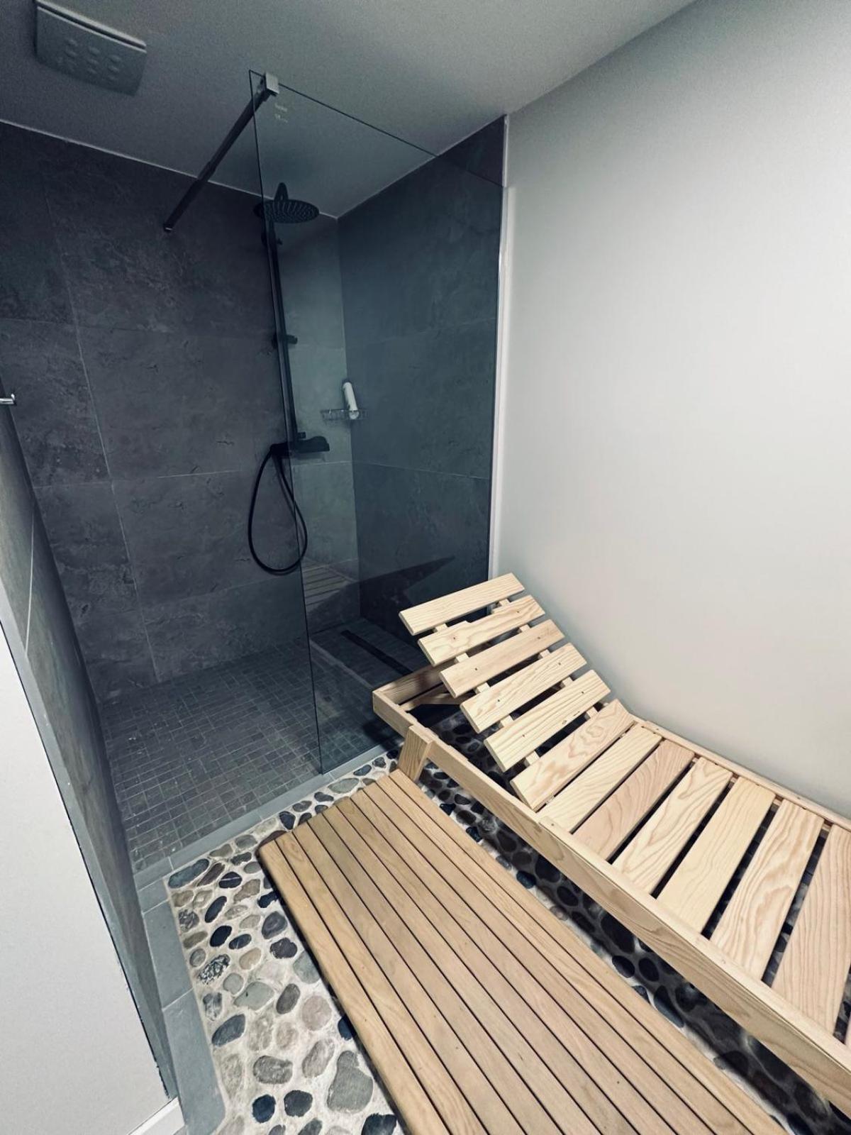 Villa Aya - With Sauna And Outdoor Swimming Pool Mostar Buitenkant foto