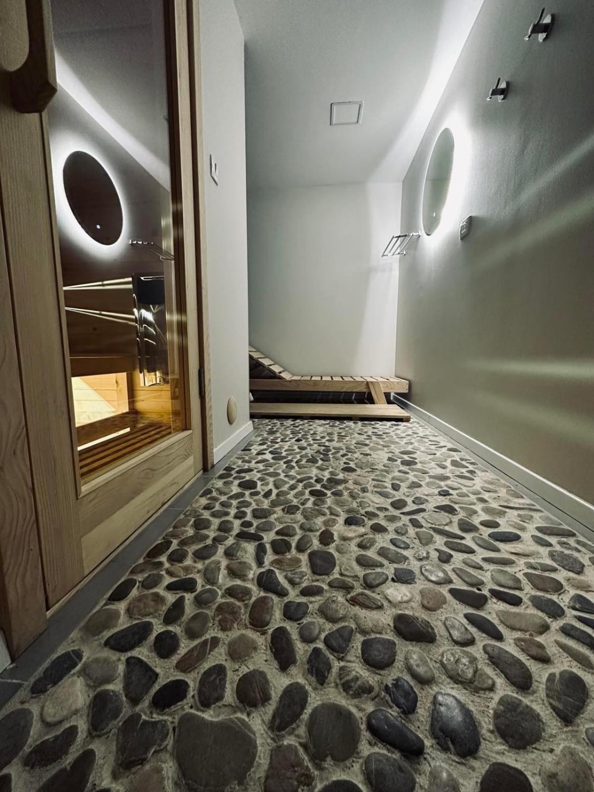 Villa Aya - With Sauna And Outdoor Swimming Pool Mostar Buitenkant foto