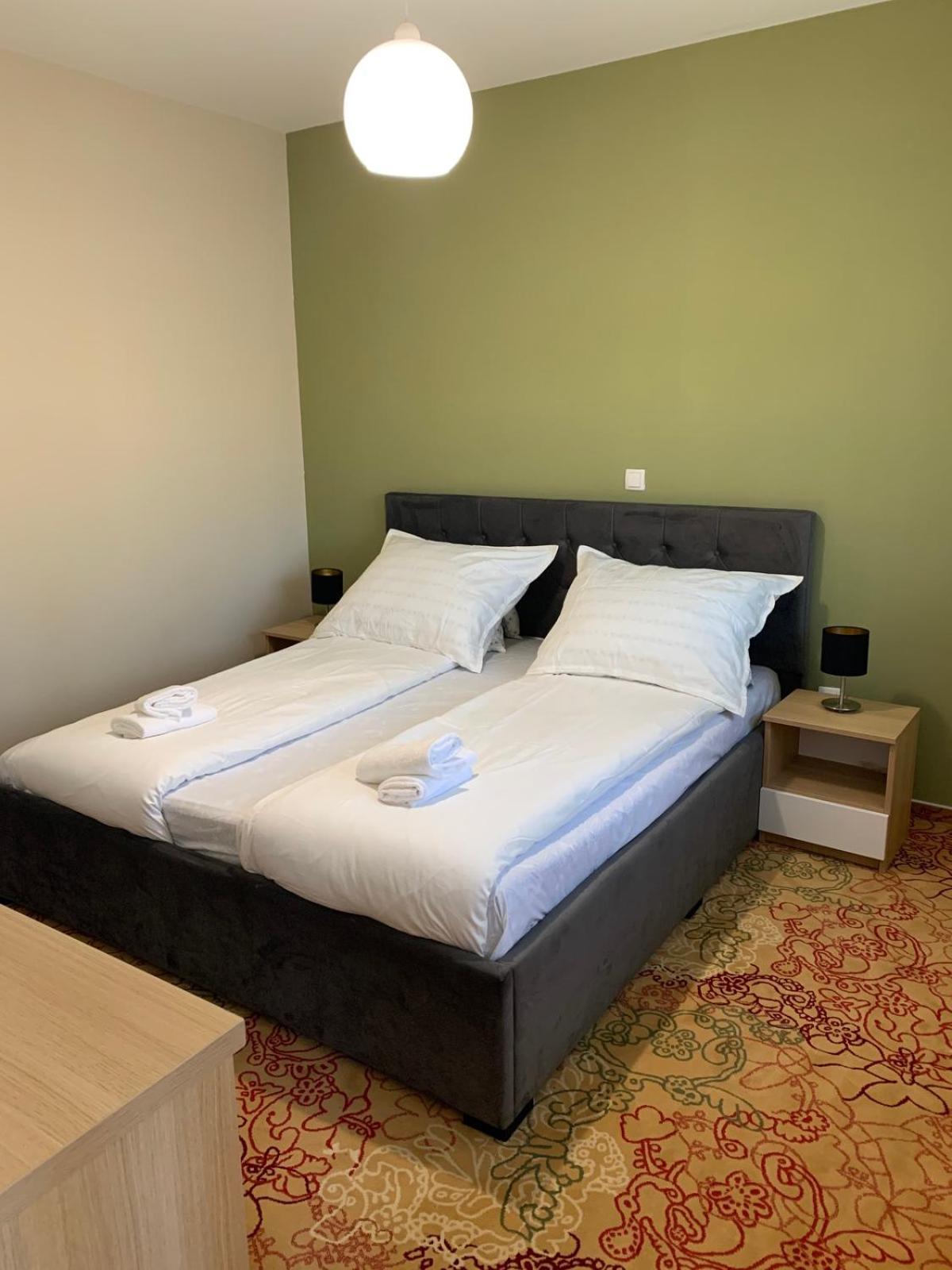Villa Aya - With Sauna And Outdoor Swimming Pool Mostar Kamer foto